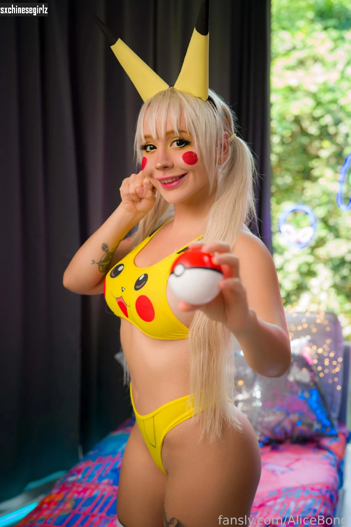 Alice Bong - Pikachu